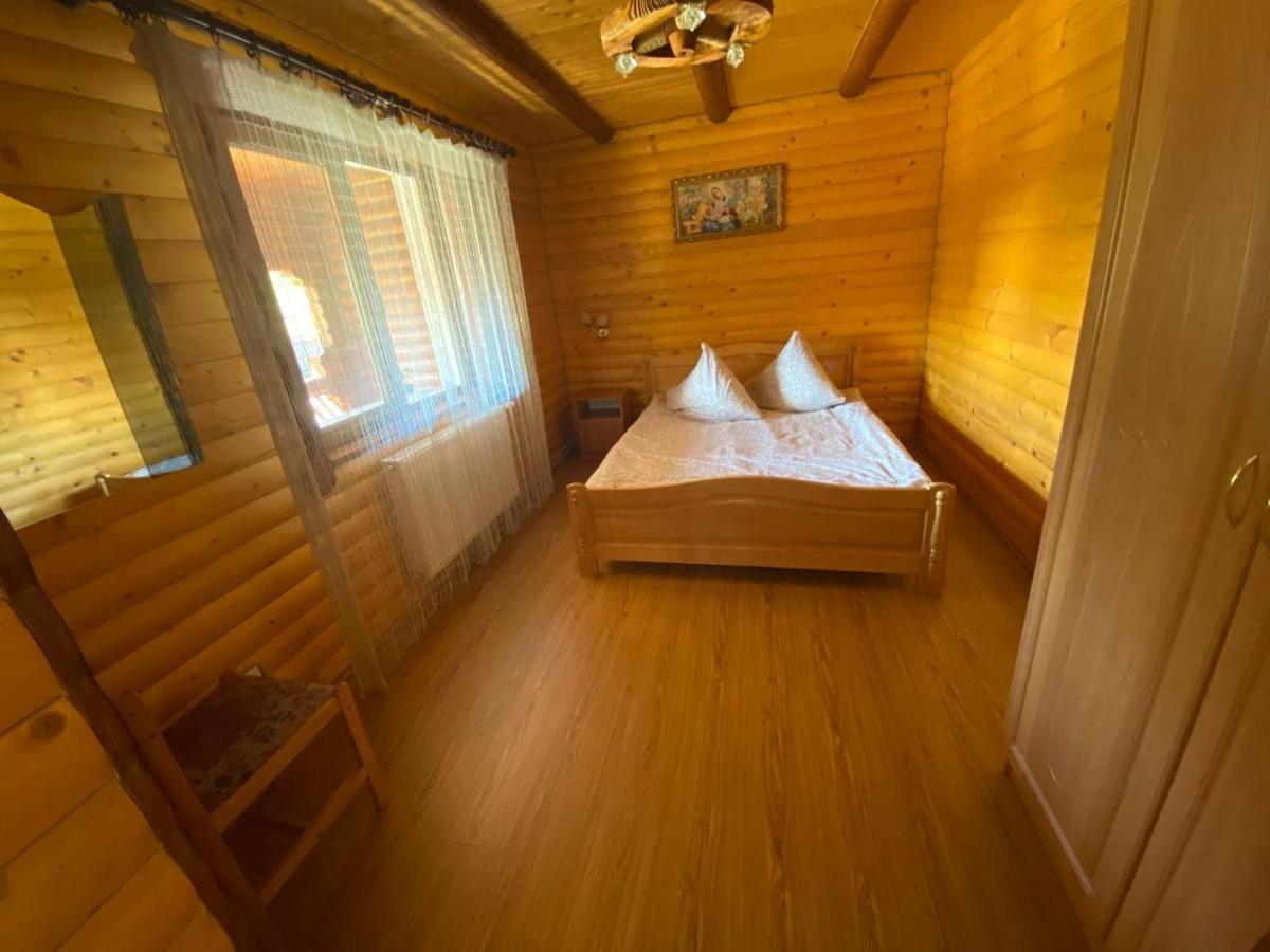 Holiday home відпочинок в карпатах Verkhne-Studenyy