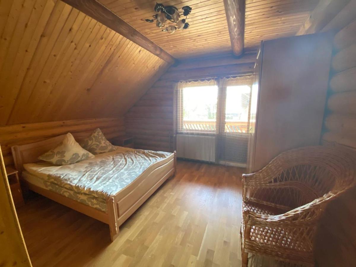 Holiday home відпочинок в карпатах